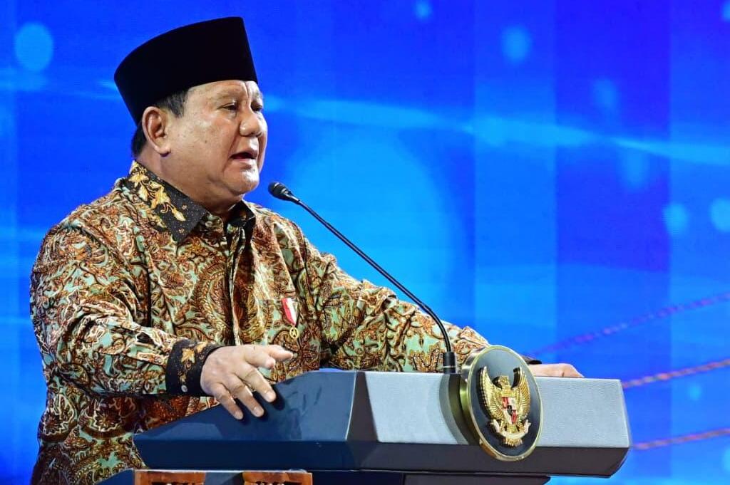 Miris Anak Sekolah Pulang-Pergi Basah Seberangi Sungai, Prabowo Bentuk Satgas 300.000 Jembatan
