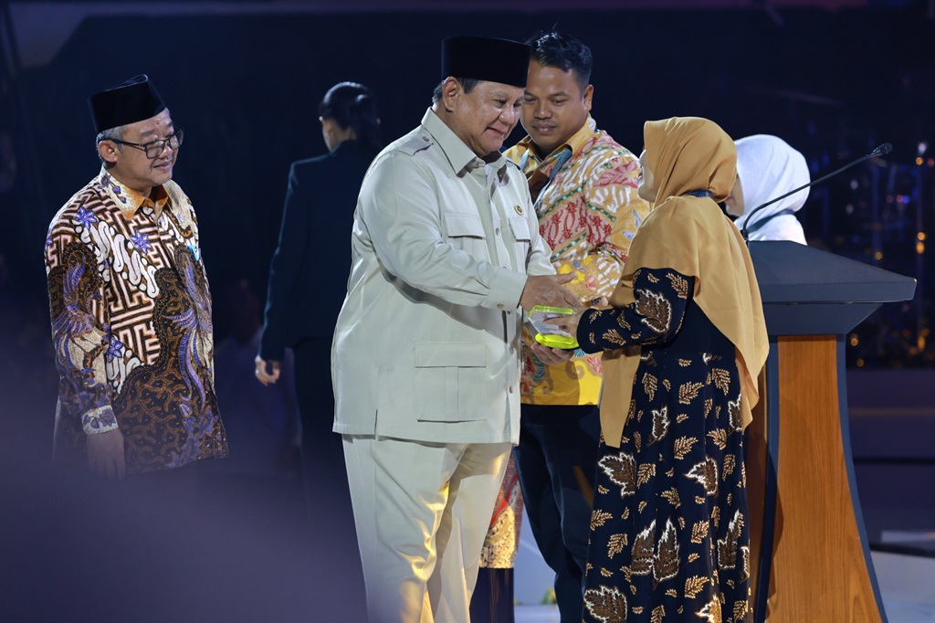 Sosok Umi Salamah, Dapat Penghargaan dari Prabowo usai Dedikasikan Rumah untuk Pendidikan