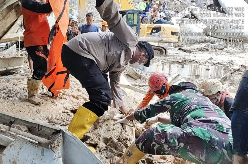 Daftar Sebaran Pengungsi Korban Banjir dan Longsor di Sumut