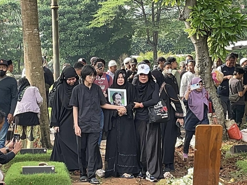 Karina Ranau Sedih Keinginan Terakhir Epy Kusnandar Tidak Dikabulkan