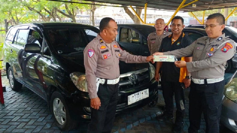Terekam CCTV dan Viral, Pengemudi Mobil Lindas Bocah di Surabaya Ditangkap