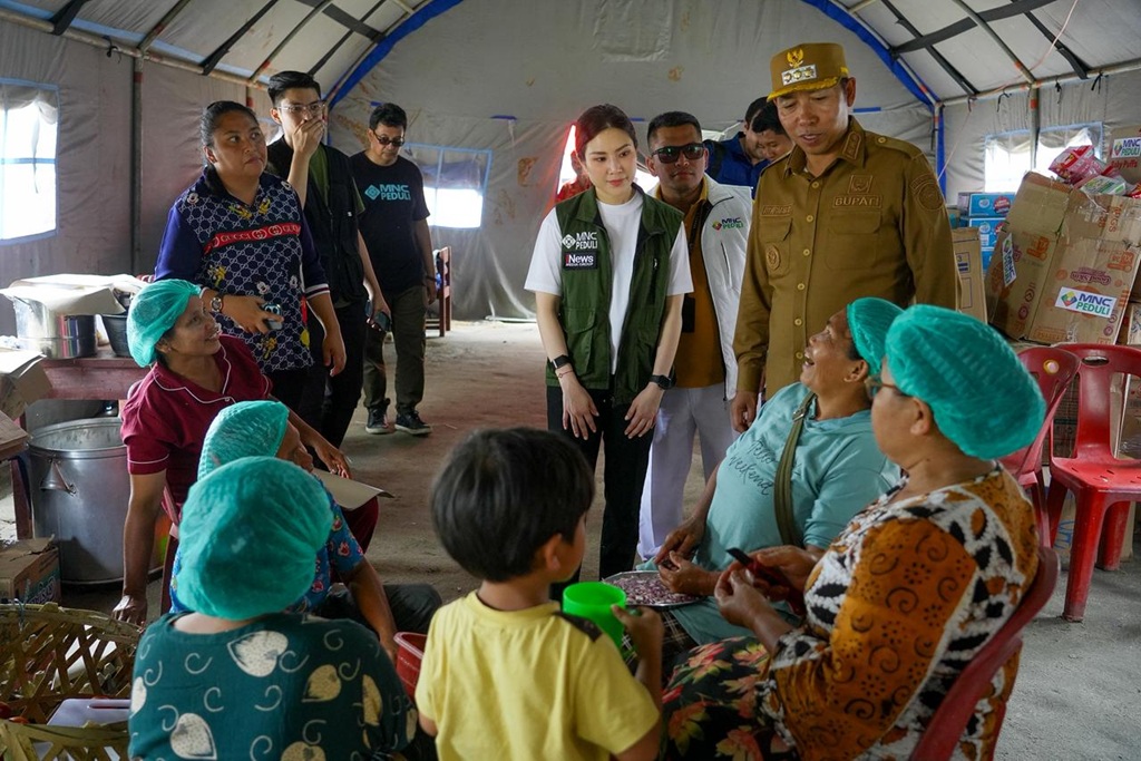 MNC Peduli Salurkan Bahan Pokok hingga Pakaian untuk Korban Banjir di Taput