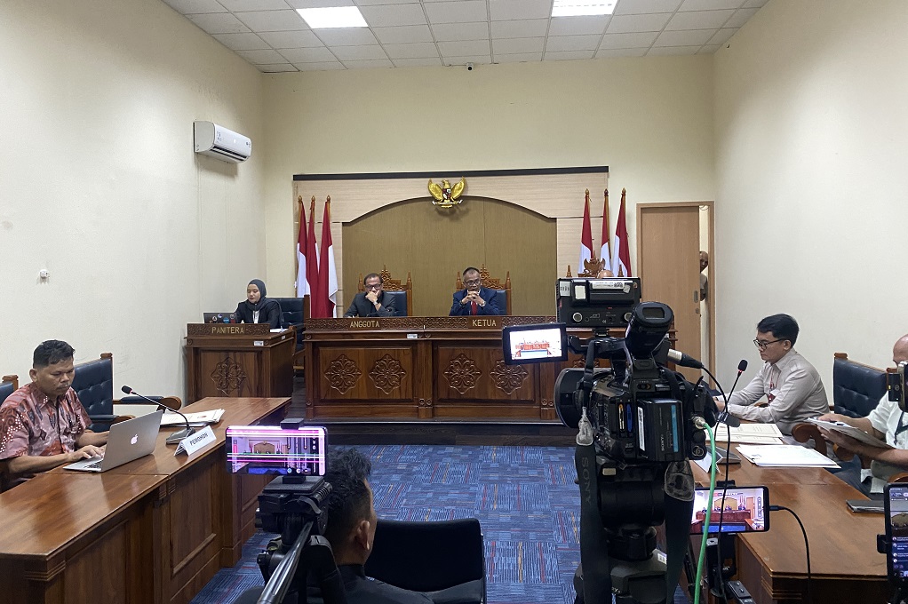 KIP Cecar KPU soal Pengecualian Informasi di Salinan Ijazah Jokowi: Anda Paham Tidak?