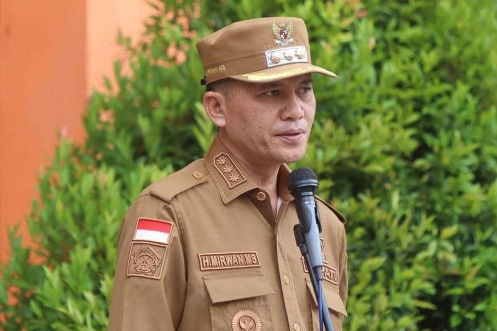 Ternyata Ini Alasan Utama Bupati Aceh Selatan Tetap Umrah meski Daerahnya Dilanda Bencana