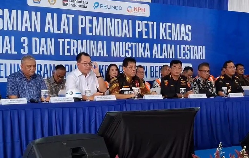 Purbaya Resmikan Alat Pemindai Peti Kemas Berbasis AI, Persempit Praktik Penyimpangan