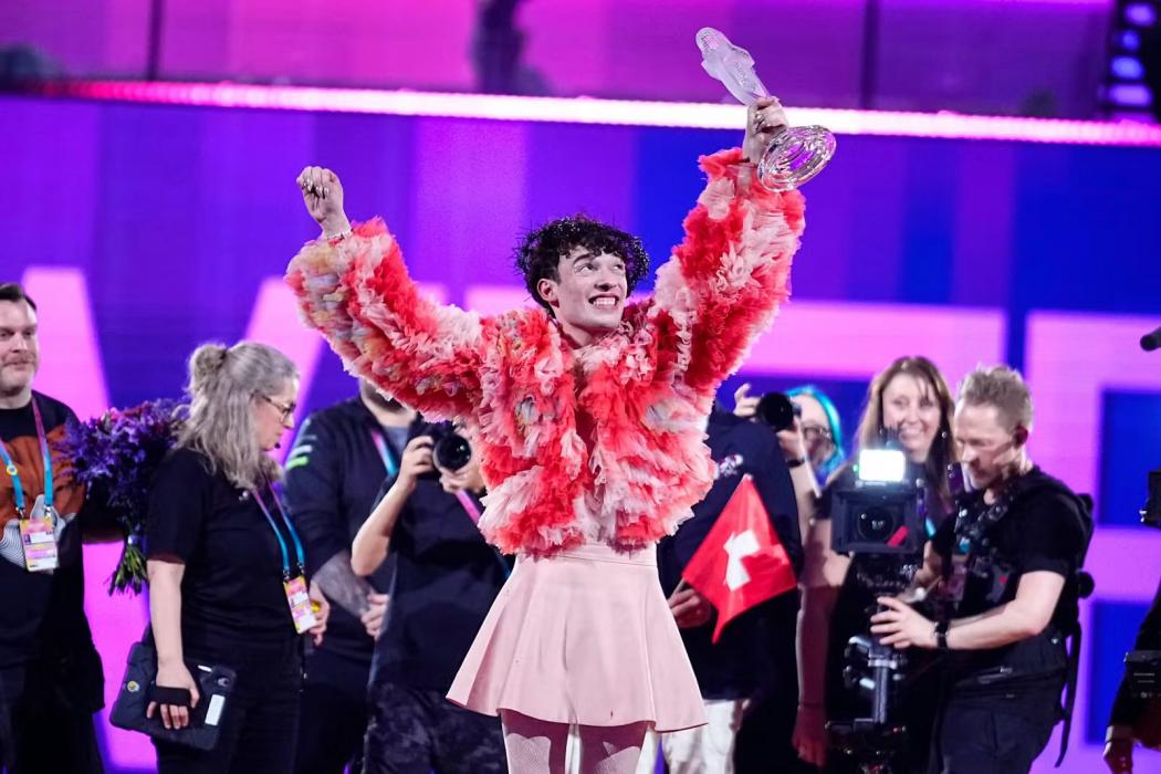 Geger! Pemenang Eurovision Nemo Kembalikan Trofi gegara Israel Join Kompetisi
