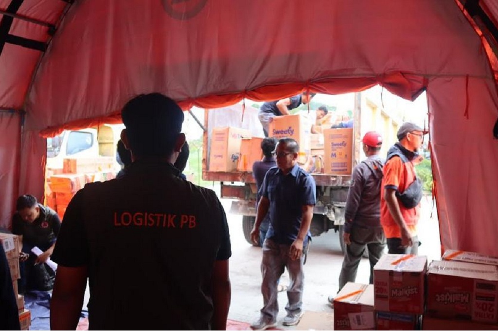 BNPB Percepat Distribusi Logistik Banjir dan Longsor di Sumut, Infrastruktur Mulai Pulih