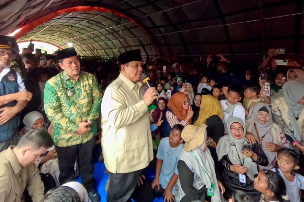Prabowo Temui Pengungsi di Takengon, Pantau Percepatan Pemulihan Pascabencana