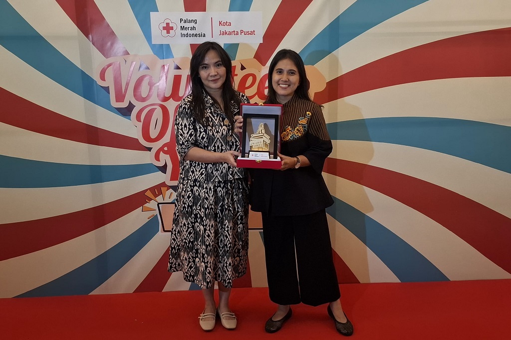 Aktif dalam Aksi Kemanusiaan, MNC Peduli Raih Volunteer Award 2025 dari PMI Jakpus