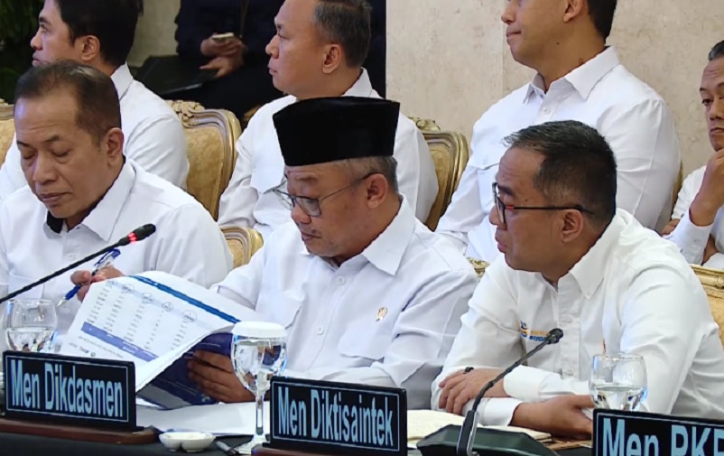 Kemendikdasmen Beri Tunjangan Khusus Rp2 Juta untuk Guru Terdampak Bencana Sumatra 