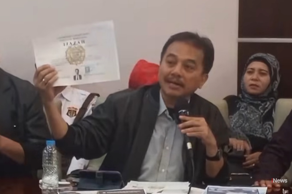 Cerita Roy Suryo Ikuti Gelar Perkara Khusus, Sebut Ijazah Jokowi Dilapisi Plastik
