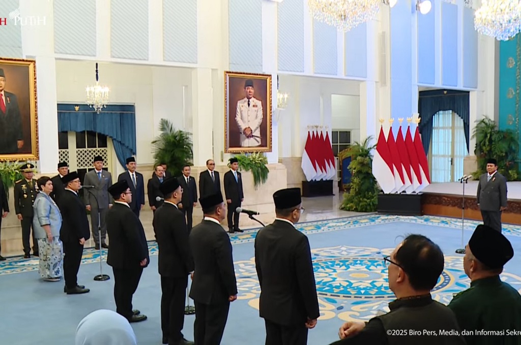 Presiden Prabowo Lantik 6 Duta Besar RI, Salah Satunya Nurmala Sjahrir