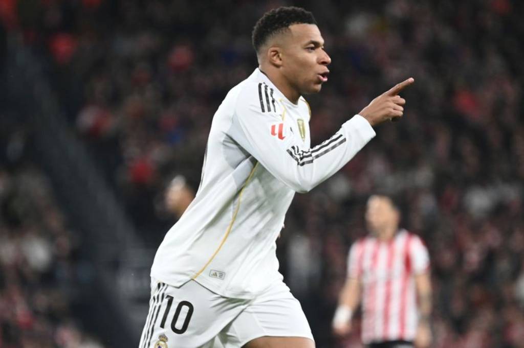 Xabi Alonso Pergi, Kylian Mbappe Kirim Pesan Emosional yang Jadi Sorotan