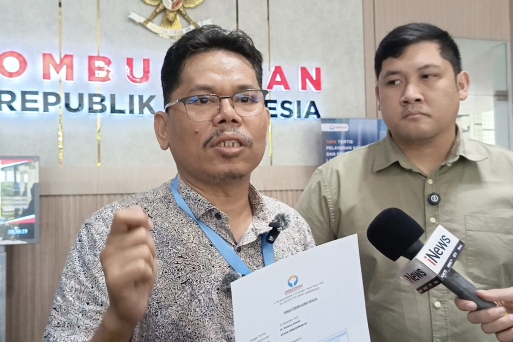 Polemik Ijazah Jokowi, Bonatua Silalahi Laporkan ANRI hingga KPU ke Ombudsman