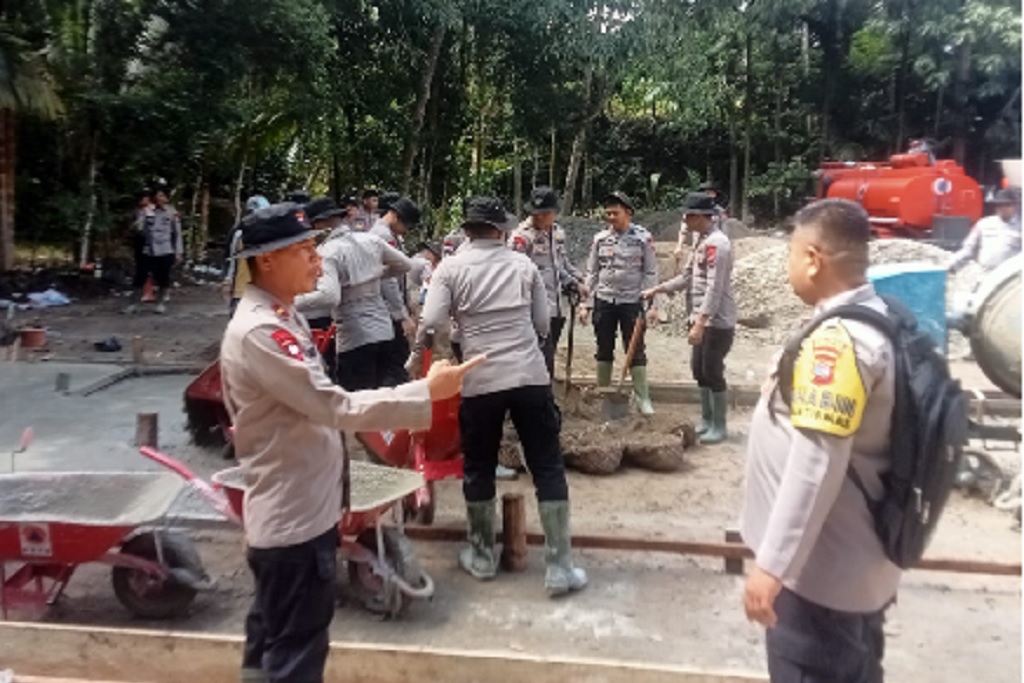 Pembangunan Huntara untuk Korban Bencana Sumatra Dikebut, Petugas Kerja 18 Jam per Hari