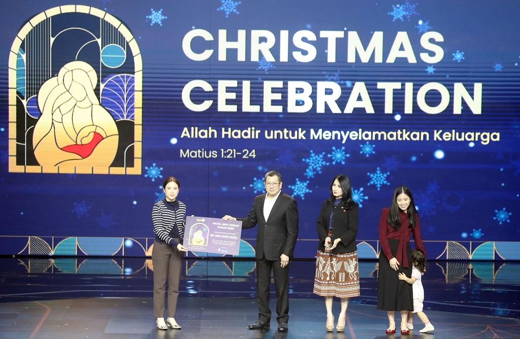 Hary Tanoesoedibjo dan Keluarga Rayakan Natal Bersama MNC Group, Beri Sumbangan untuk Korban Bencana Sumatra