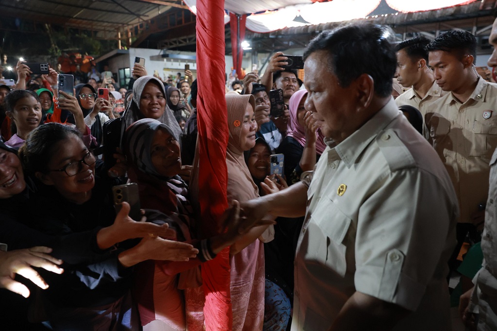 Senangnya Pengungsi di Tapsel Sambut Tahun Baru Bareng Presiden Prabowo