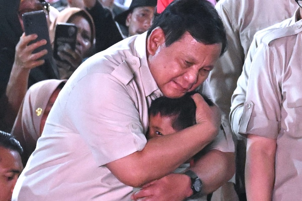 Janji Prabowo ke Pengungsi: Percayalah, Presidenmu Tak Akan Tinggalkan Saudara Sekalian!