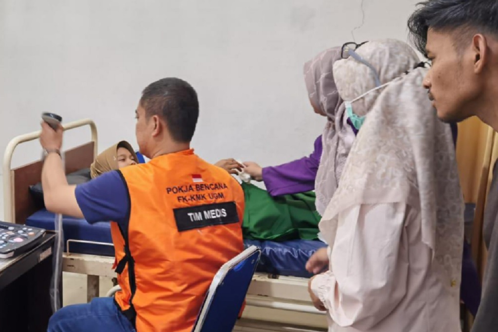 UGM Kirim 7 Batch Tim Medis hingga Bangun 100 Huntara di Aceh Utara