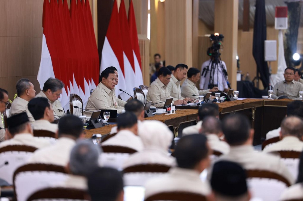 Adakan Retret, Prabowo Ingin Jadikan Para Menteri Hambalang Men dan Hambalang Women