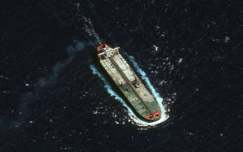 Di Bawah Tekanan Militer, Venezuela Dipaksa Buka Ladang Minyak untuk AS