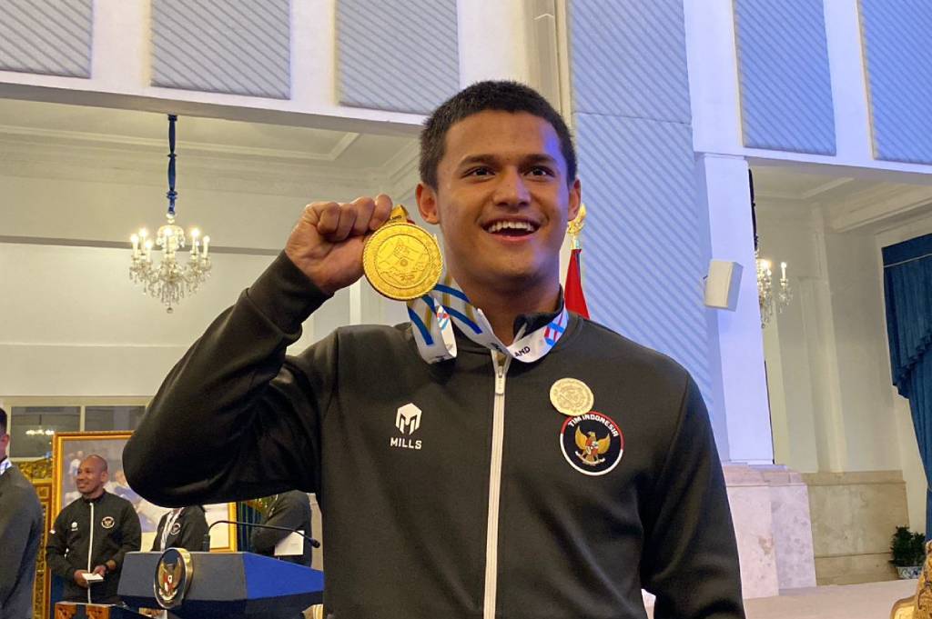 Rizki Juniansyah Naik Pangkat Jadi Kapten TNI AL usai Pecah Rekor Dunia di SEA Games 2025