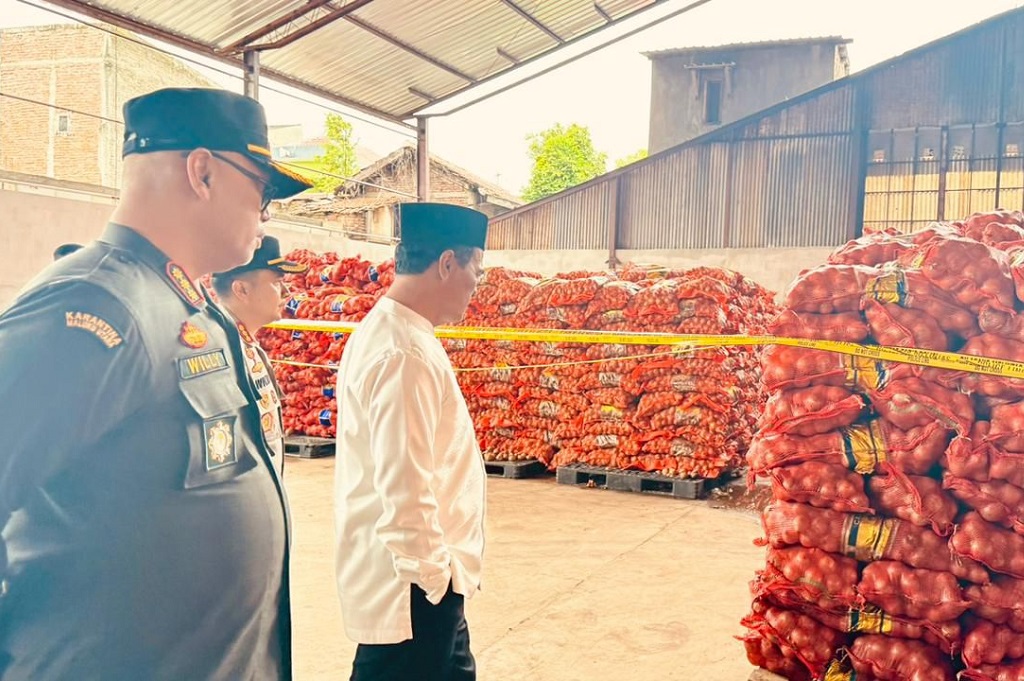 Bawang Bombai Selundupan Mengandung Bakteri, Mentan: Tak Ada Ampun!