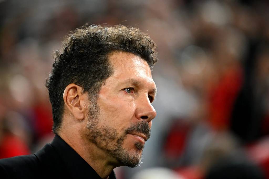 Diego Simeone Minta Maaf ke Vinicius Junior dan Florentino Perez Usai Insiden Panas