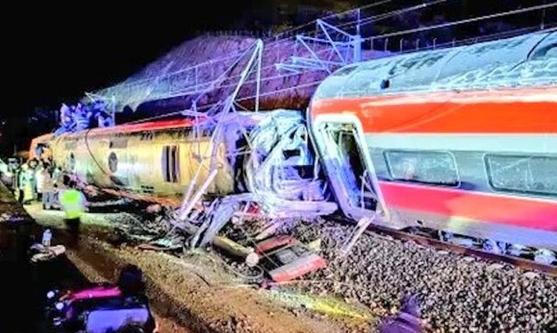 2 Kereta Cepat Tabrakan di Spanyol, 21 Orang Tewas