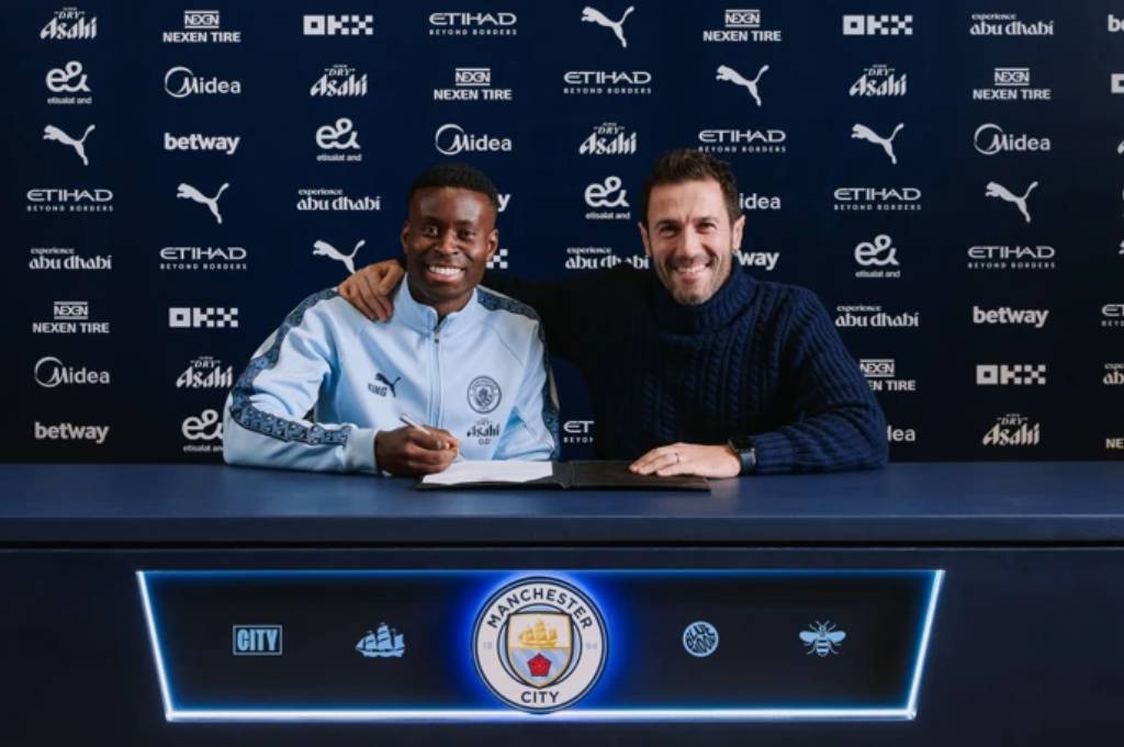 Komentar Marc Guehi usai Resmi Gabung Man City: Bangga Berada di Klub Terbaik!