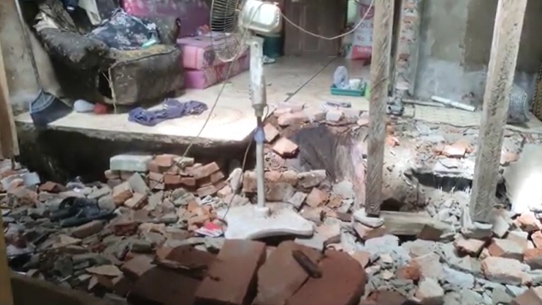 Tanah Bergerak Rusak 6 Rumah di Pandeglang, Warga Mengungsi ke Tempat Aman