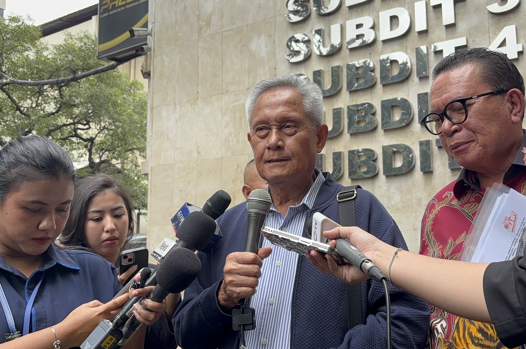 Ahli Digital Sebut Roy Suryo cs Aset Bangsa: Militer Perlu Orang-Orang Ini