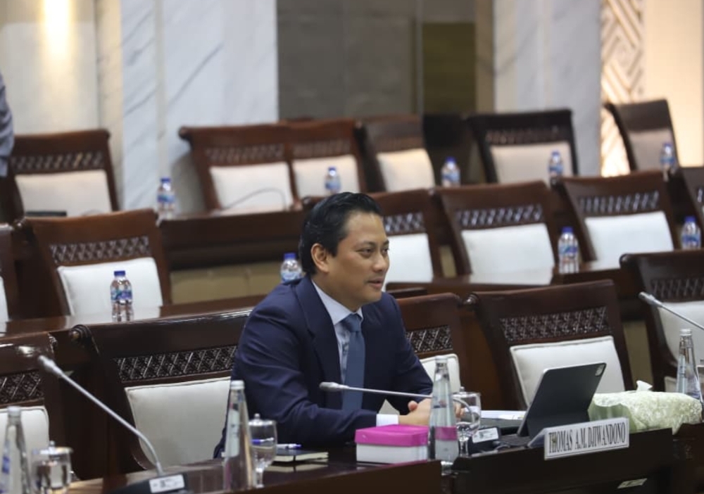 Jalani Uji Kelayakan Deputi Gubernur BI, Thomas Djiwandono: Saya Bukan Anggota Gerindra