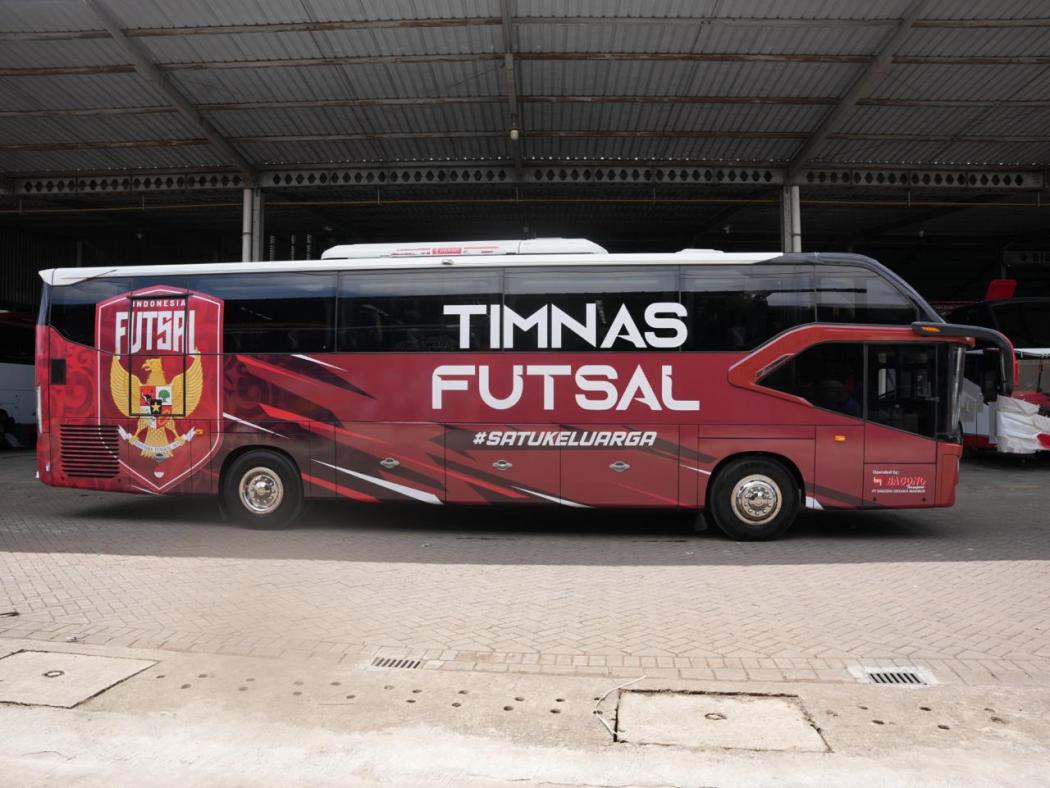 Bus Baru Timnas Futsal Hadir, Semangat Juang Atlet Putra dan Putri Makin Menggebu