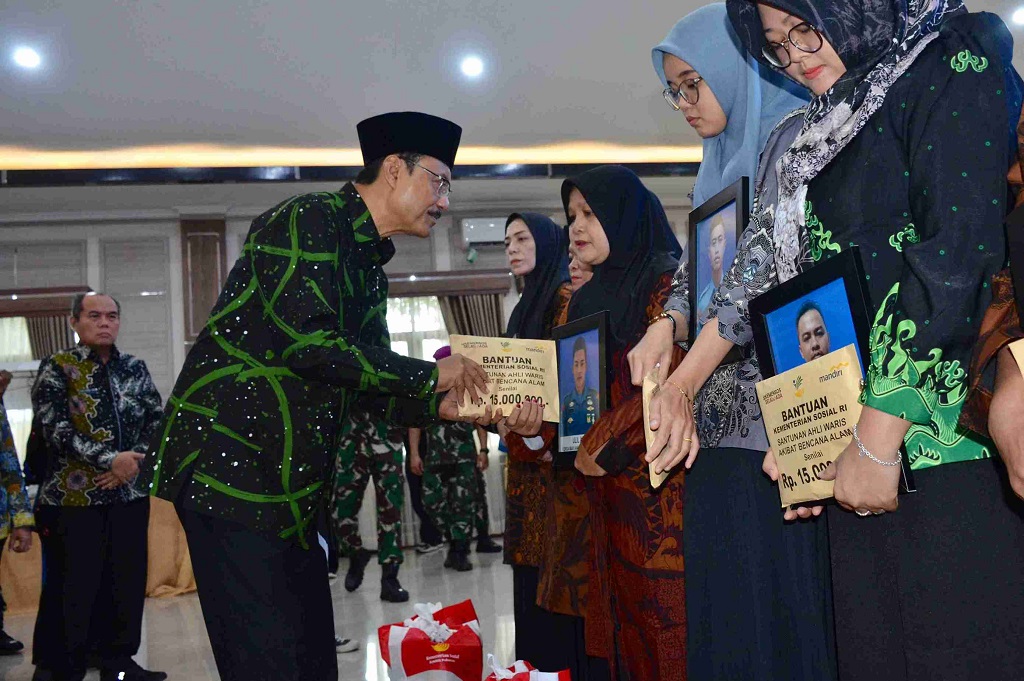 Pemerintah Berikan Santunan ke Keluarga Prajurit Gugur Korban Longsor Cisarua, Total Rp345 Juta