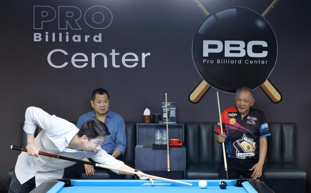 Kevin Sanjaya Jajal Kehebatan Efren Reyes dan Bustamante: Pukulannya di Luar Nalar