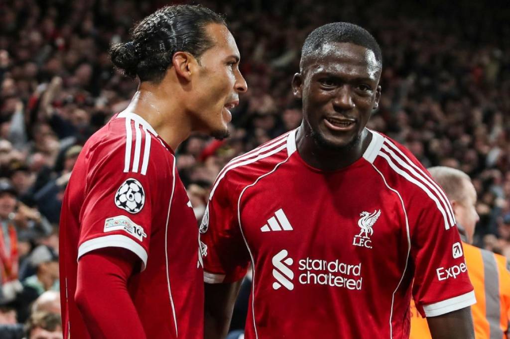 Real Madrid Siapkan Dua Manuver Besar: Bek AS Roma dan Liverpool Masuk Daftar