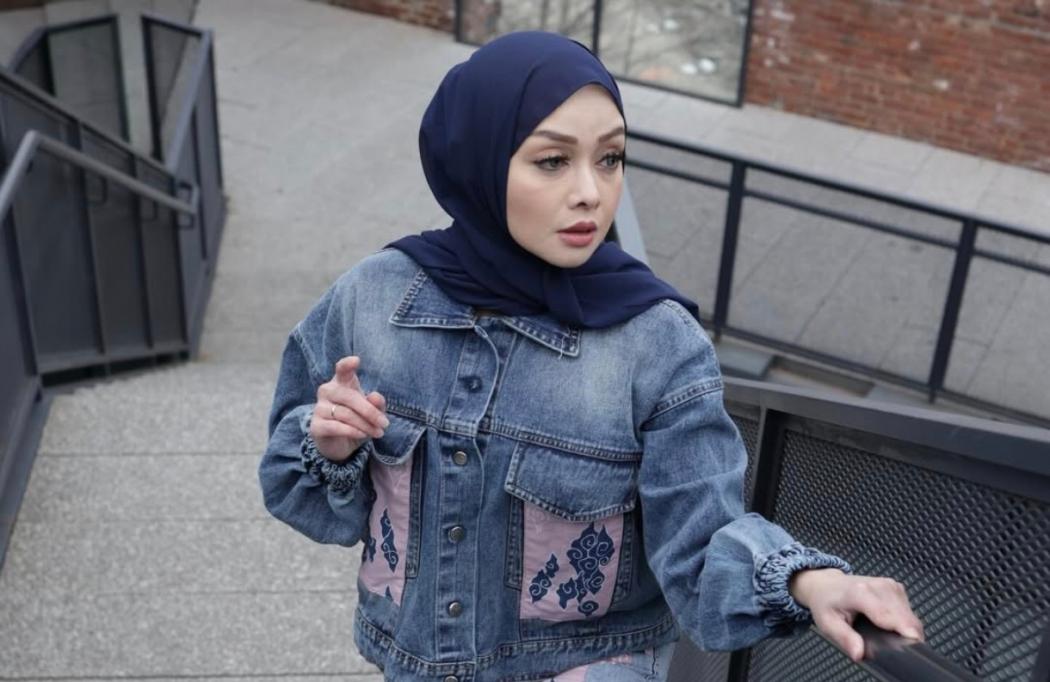 Terry Putri Ungkap Perjuangan Puasa di AS, Susah Cari Makanan Halal hingga Tempuh 70 Km untuk Tarawih