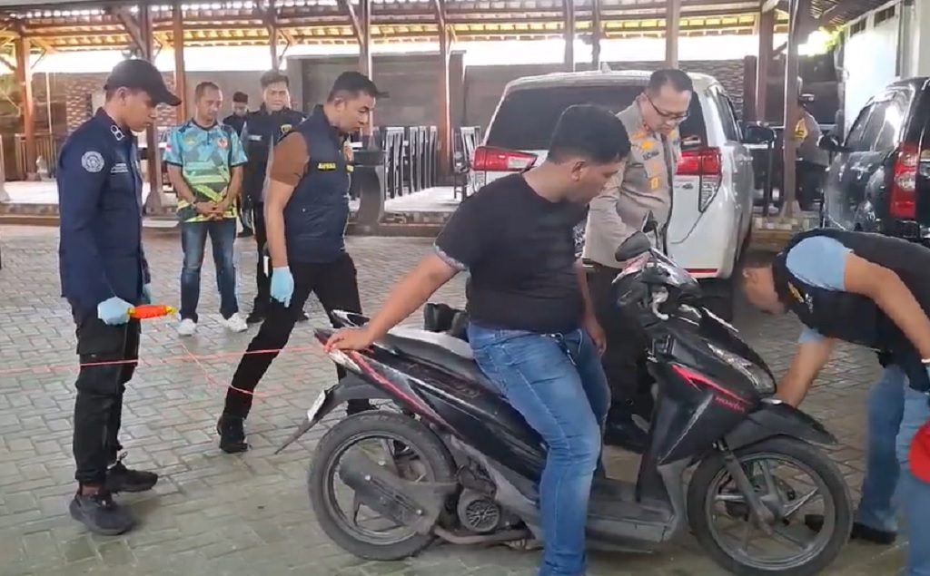 Terekam CCTV, Ini Ciri-Ciri Pria Penembak Suami Anggota DPRD Jateng di Pekalongan