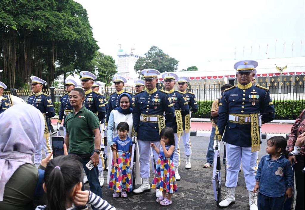 Istana Gelar Upacara Serah Terima Pengawal Paspampres Tiap Hari Minggu, Jadi Daya Tarik Warga