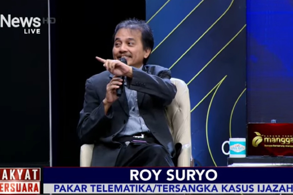 Roy Suryo Ungkap 2 Salinan Ijazah Jokowi Berbeda Ukuran: Harusnya Ditolak KPU!