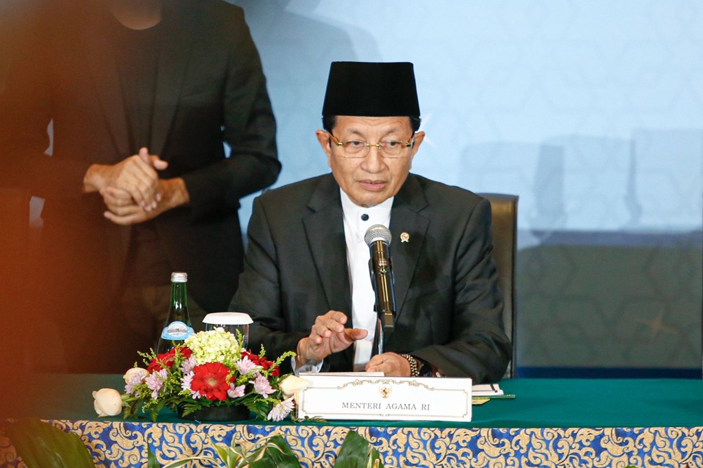 Menag Minta Maaf: Zakat Rukun Islam yang Wajib Ditunaikan