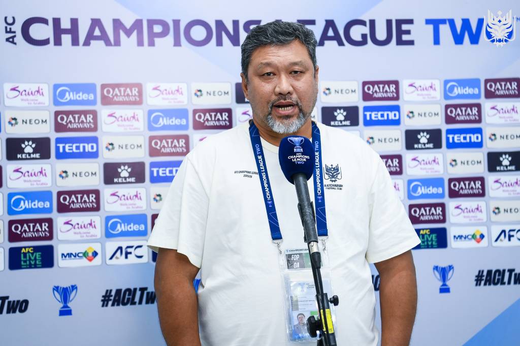 Pelatih Ratchaburi Blak-blakan: Kartu Merah Uilliam Barros Bikin Persib Tumbang