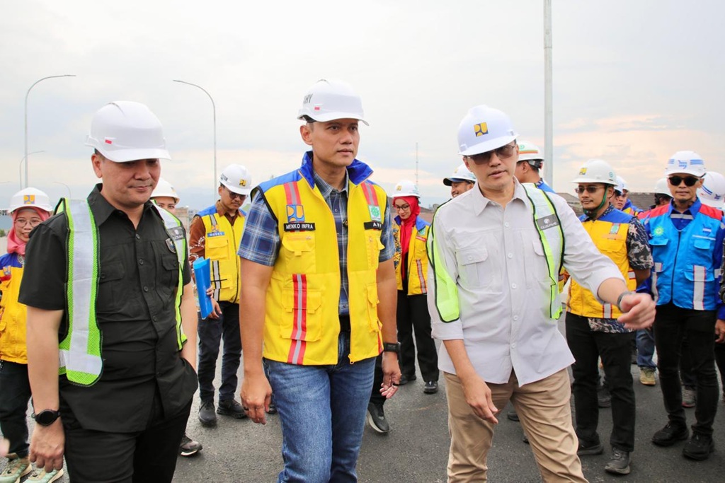 Menko AHY Kunker ke Singkawang, Tinjau Pembangunan Infrastruktur Strategis dan Hadiri Cap Go Meh