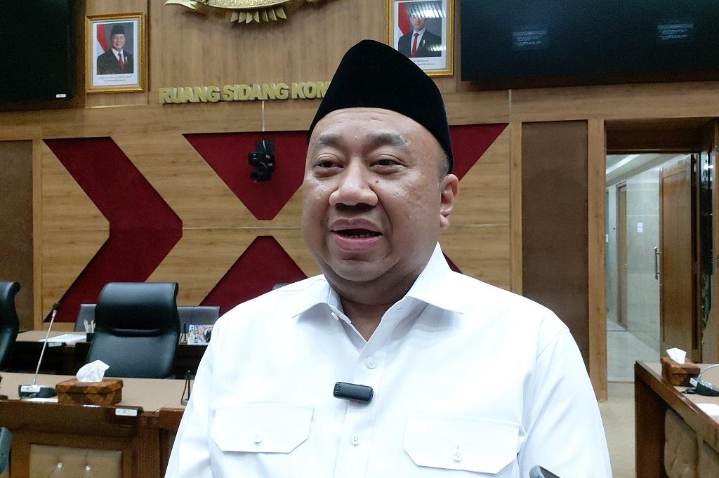 Komisi X DPR Rapat Bareng Mendikdasmen Pekan Depan, Bahas Nasib Guru Non-ASN