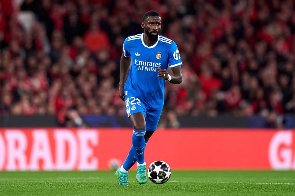 Fabrizio Romano Bocorkan Masa Depan Antonio Rudiger di Real Madrid