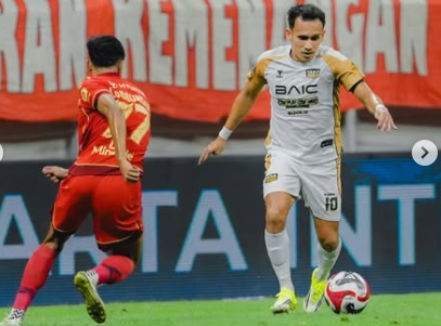Maxwell Souza Gagal Penalti! Persija Ditahan Dewa United di JIS