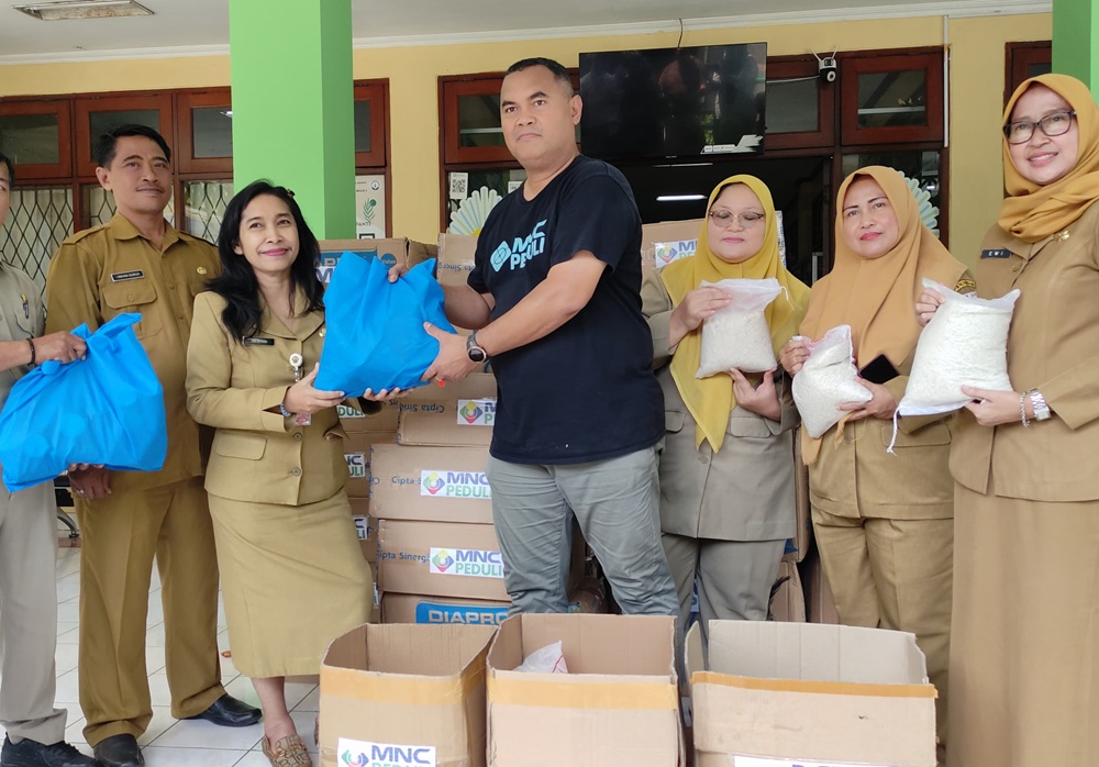 MNC Peduli Salurkan Bantuan untuk Lansia di PSTW Jaktim, Penghuni Panti: Terima Kasih