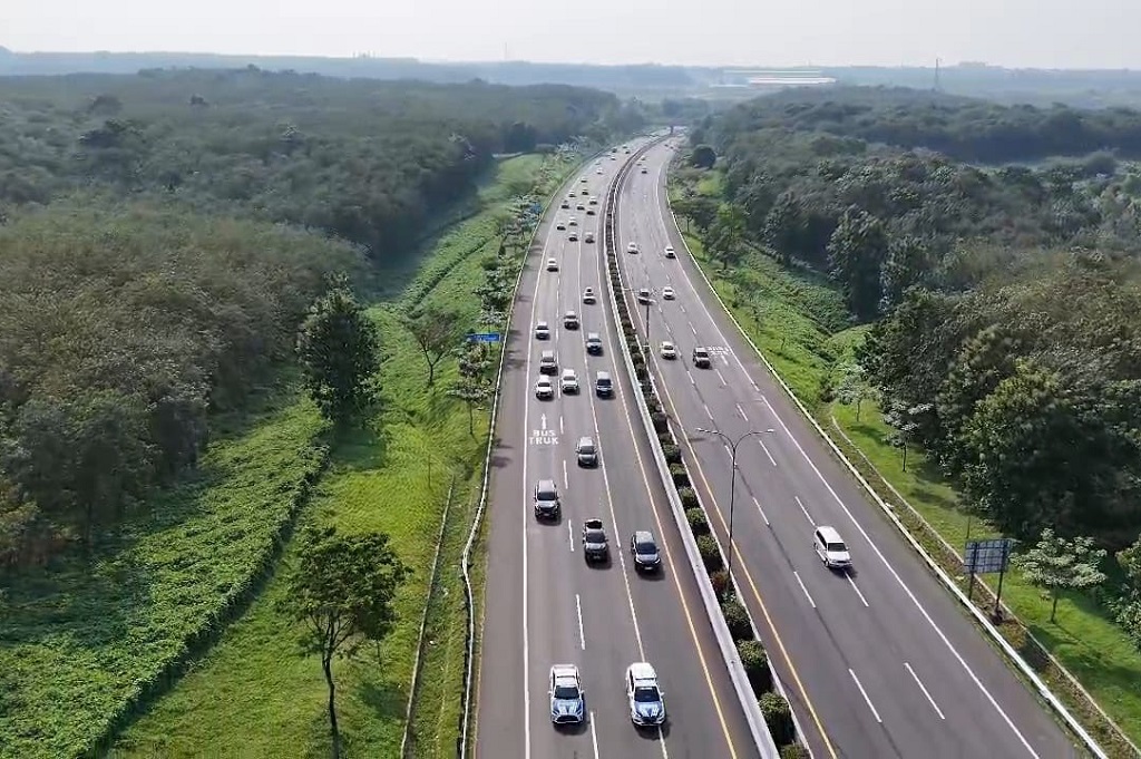 Puncak Mudik Tiba, Volume Kendaraan di Tol Cipali Melonjak 2 Kali Lipat
