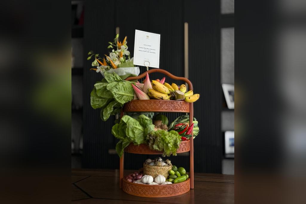 Mengintip Hampers Lebaran Prabowo, Isinya Tak Biasa dan Bawa Pesan Ketahanan Pangan